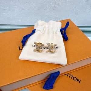 Louis Vuitton LV Iconic Earrings